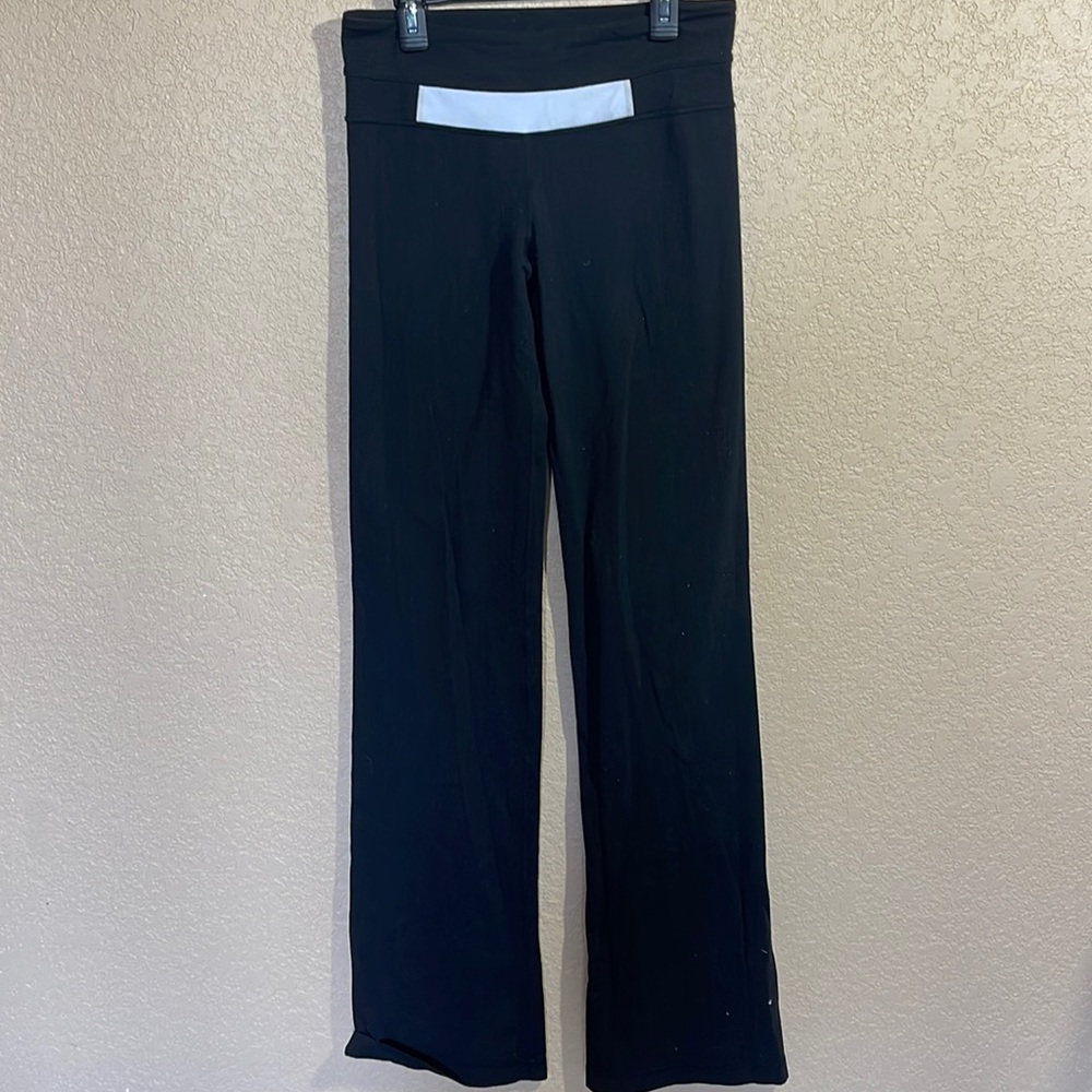 Lululemon groove pant size 4
